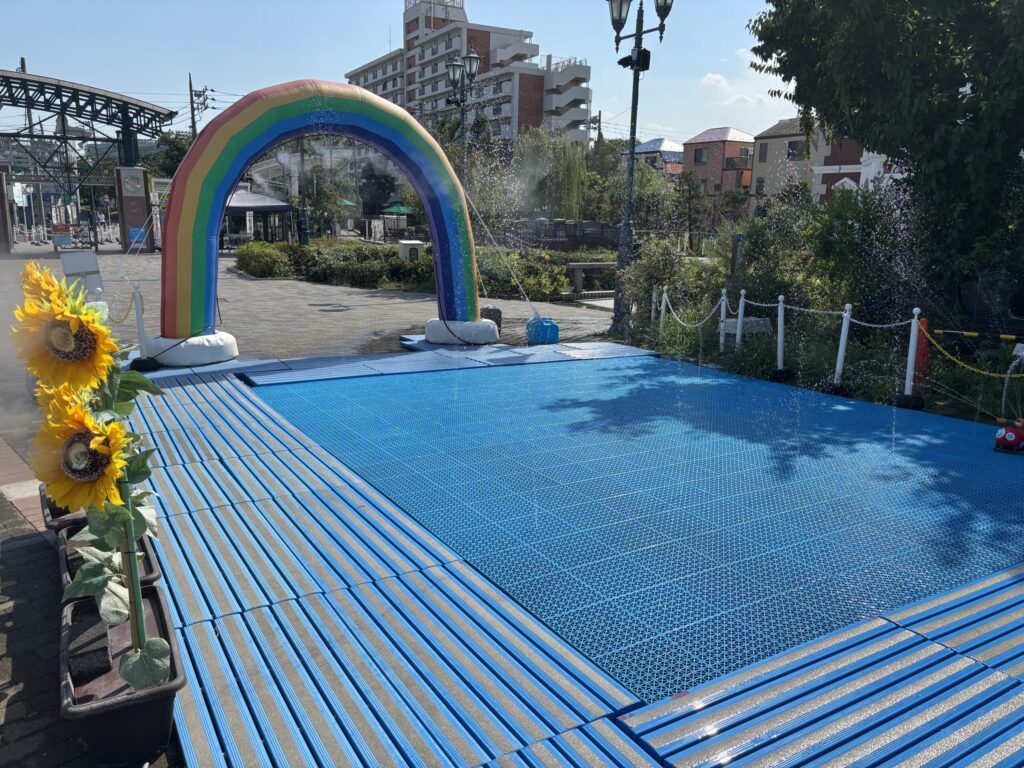 あらかわ遊園内にある、水遊び場コーナー。ここは夏季のみの設置