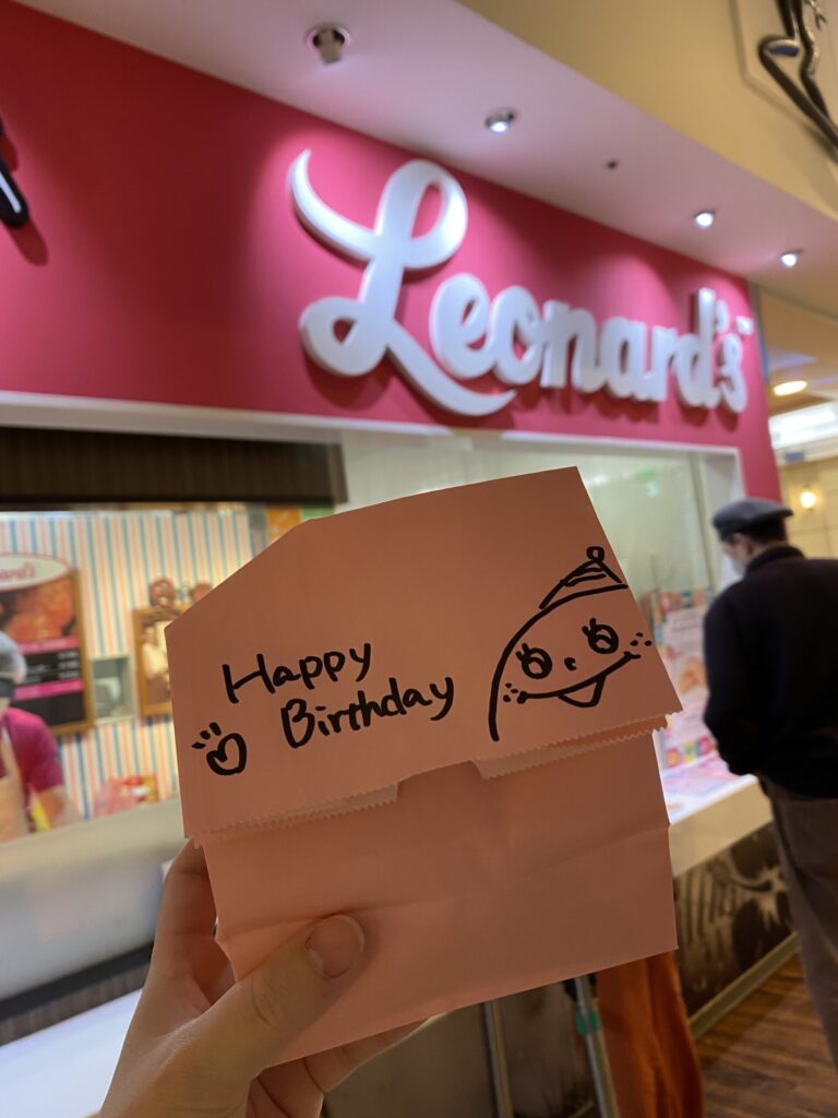 ワールドポーターズのレナーズドーナツ誕生日バージョン