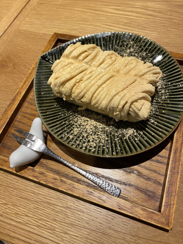 子どもとも一緒に食べられる優しい甘さのモンブランデザート